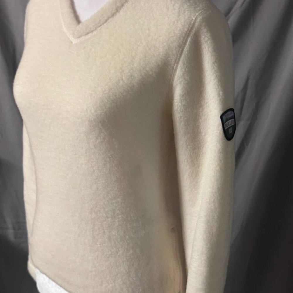 RALPH Lauren Vintage Long Sleeve V Neck Sweater - Picture 2 of 8